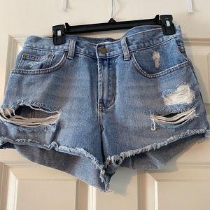 Billabong Jean shorts size 27
